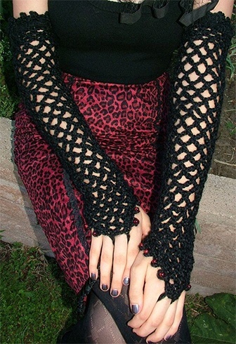 As we all know the season Winter is coming and in this season every lady desires to be looked fashionable and stylish, I think , all, are saying Yeah! Sure, we are talking about woolen, in fact let’s focus on your lovely manicured palms and nails, and doll them up with grace, let’s wear crochet gloves, shall we? Hang up those Gloves, you should make these designs very little work, as crochet gloves very less cumbersome, than the knitted counterparts as you look at them, many crochet gloves have very large dents on them as big dents are so cool and pretty, crochet gloves are knitted with one needle while all other knitting needs 2 needles, if it can go on with single hook then just one hook is good, crochet knitting do not take too time, in simple it take less time in knitting and you can make design as you need, The ease of making half finger gloves crochet patterns and styles can never be underestimated. Having said that, when you have more gloves crocheted than knitted, the versatility of the piece can be flaunted with almost everything in your wardrobe! it is very easy to DIY and wear as well as, Could you wear knitted gloves back to front? The answer is NO! However, if you are in a hurry to rush to work on a Monday and the air is nippy out there, you could blindly wear those chic crocheted babies and run out. No one would notice, because the adorable designs camouflage the error and create a fashion statement too. Pair them with pretty and chic accessories. Now what you are thinking about crochet gloves with or without fingers, now its upon you to select design and use it. As we all know the season Winter is coming and in this season every lady desires to be looked fashionable and stylish, I think , all, are saying Yeah! Sure, we are talking about woolen, in fact let’s focus on your lovely manicured palms and nails, and doll them up with grace, let’s wear crochet gloves, shall we? Hang up those Gloves, you should make these designs very little work, as crochet gloves very less cumbersome, than the knitted counterparts as you look at them, many crochet gloves have very large dents on them as big dents are so cool and pretty, crochet gloves are knitted with one needle while all other knitting needs 2 needles, if it can go on with single hook then just one hook is good, crochet knitting do not take too time, in simple it take less time in knitting and you can make design as you need, The ease of making half finger gloves crochet patterns and styles can never be underestimated. Having said that, when you have more gloves crocheted than knitted, the versatility of the piece can be flaunted with almost everything in your wardrobe! it is very easy to DIY and wear as well as, Could you wear knitted gloves back to front? The answer is NO! However, if you are in a hurry to rush to work on a Monday and the air is nippy out there, you could blindly wear those chic crocheted babies and run out. No one would notice, because the adorable designs camouflage the error and create a fashion statement too. Pair them with pretty and chic accessories. Now what you are thinking about crochet gloves with or without fingers, now its upon you to select design and use it.