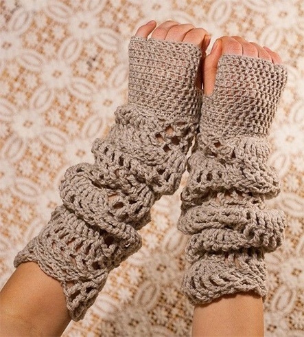 As we all know the season Winter is coming and in this season every lady desires to be looked fashionable and stylish, I think , all, are saying Yeah! Sure, we are talking about woolen, in fact let’s focus on your lovely manicured palms and nails, and doll them up with grace, let’s wear crochet gloves, shall we? Hang up those Gloves, you should make these designs very little work, as crochet gloves very less cumbersome, than the knitted counterparts as you look at them, many crochet gloves have very large dents on them as big dents are so cool and pretty, crochet gloves are knitted with one needle while all other knitting needs 2 needles, if it can go on with single hook then just one hook is good, crochet knitting do not take too time, in simple it take less time in knitting and you can make design as you need, The ease of making half finger gloves crochet patterns and styles can never be underestimated. Having said that, when you have more gloves crocheted than knitted, the versatility of the piece can be flaunted with almost everything in your wardrobe! it is very easy to DIY and wear as well as, Could you wear knitted gloves back to front? The answer is NO! However, if you are in a hurry to rush to work on a Monday and the air is nippy out there, you could blindly wear those chic crocheted babies and run out. No one would notice, because the adorable designs camouflage the error and create a fashion statement too. Pair them with pretty and chic accessories. Now what you are thinking about crochet gloves with or without fingers, now its upon you to select design and use it. As we all know the season Winter is coming and in this season every lady desires to be looked fashionable and stylish, I think , all, are saying Yeah! Sure, we are talking about woolen, in fact let’s focus on your lovely manicured palms and nails, and doll them up with grace, let’s wear crochet gloves, shall we? Hang up those Gloves, you should make these designs very little work, as crochet gloves very less cumbersome, than the knitted counterparts as you look at them, many crochet gloves have very large dents on them as big dents are so cool and pretty, crochet gloves are knitted with one needle while all other knitting needs 2 needles, if it can go on with single hook then just one hook is good, crochet knitting do not take too time, in simple it take less time in knitting and you can make design as you need, The ease of making half finger gloves crochet patterns and styles can never be underestimated. Having said that, when you have more gloves crocheted than knitted, the versatility of the piece can be flaunted with almost everything in your wardrobe! it is very easy to DIY and wear as well as, Could you wear knitted gloves back to front? The answer is NO! However, if you are in a hurry to rush to work on a Monday and the air is nippy out there, you could blindly wear those chic crocheted babies and run out. No one would notice, because the adorable designs camouflage the error and create a fashion statement too. Pair them with pretty and chic accessories. Now what you are thinking about crochet gloves with or without fingers, now its upon you to select design and use it.