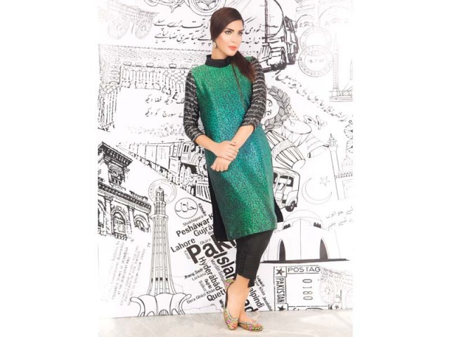 Green Bleed...... ish, I titled this article, because here few images will describe green color, in past days, August 14 of 2015, Pakistan, and Pakistani Nation as well as celebrated 68th independence. On the special event of independence day Zainab Chottani displayed latest collection, so now its upon you to celebrate 68th liberty day with Green Bleed. Photgraphs by Rohail Khalid. Green Bleed...... ish, I titled this article, because here few images will describe green color, in past days, August 14 of 2015, Pakistan, and Pakistani Nation as well as celebrated 68th independence. On the special event of independence day Zainab Chottani displayed latest collection, so now its upon you to celebrate 68th liberty day with Green Bleed. Photgraphs by Rohail Khalid.