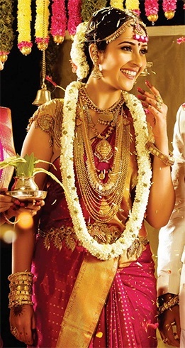 If you want to fill your taste and dream and every desire related to your fashion and style then you may have to continue to travel to down more towards south state karnataka, India. Very gorgeous and traditional and cultural jewelry of Kannada, India is dream of each women. Traditional Jewelry of Kannada is given below which mesmerized you, including the items used for wearing as fashion and tradition are as: Netri Chutti, Muthina Vali Jhumki, Haram, Guruvina Kada, Pacha Kempina Ungaru, Mavinakayi Addigai, Lakshmi Sara, Thouloo Bandhi, Mangalsutar, Toe Ring, to buy such traditional jewelry keep in your mind that you have selected a reliable shop where you may buy true jewels items, visit many shops and stores, also use net and websites to find locations of traditional jewelry of Kannada, Karnataka coorgi wedding ceremonies are believed as most richest and worthy wedding ceremonies in India. If you want to fill your taste and dream and every desire related to your fashion and style then you may have to continue to travel to down more towards south state karnataka, India. Very gorgeous and traditional and cultural jewelry of Kannada, India is dream of each women. Traditional Jewelry of Kannada is given below which mesmerized you, including the items used for wearing as fashion and tradition are as: Netri Chutti, Muthina Vali Jhumki, Haram, Guruvina Kada, Pacha Kempina Ungaru, Mavinakayi Addigai, Lakshmi Sara, Thouloo Bandhi, Mangalsutar, Toe Ring, to buy such traditional jewelry keep in your mind that you have selected a reliable shop where you may buy true jewels items, visit many shops and stores, also use net and websites to find locations of traditional jewelry of Kannada, Karnataka coorgi wedding ceremonies are believed as most richest and worthy wedding ceremonies in India.