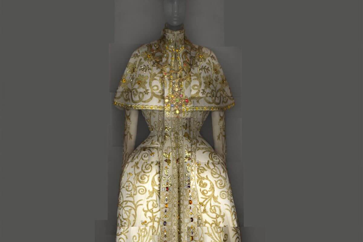 Met Gala 2018: Heavenly Bodies And Catholic Imagination